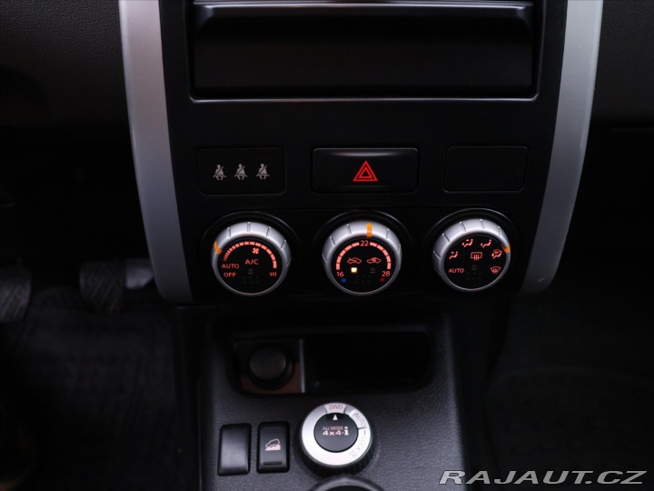 Nissan X-Trail 2,0 DCI 110kW 4x4 Klima T 2009