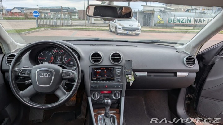 Audi A3 2,0   103 kW s automatick 2011