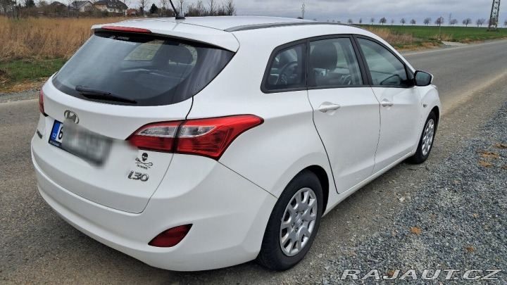 Hyundai i30 Osobni automobil 2014