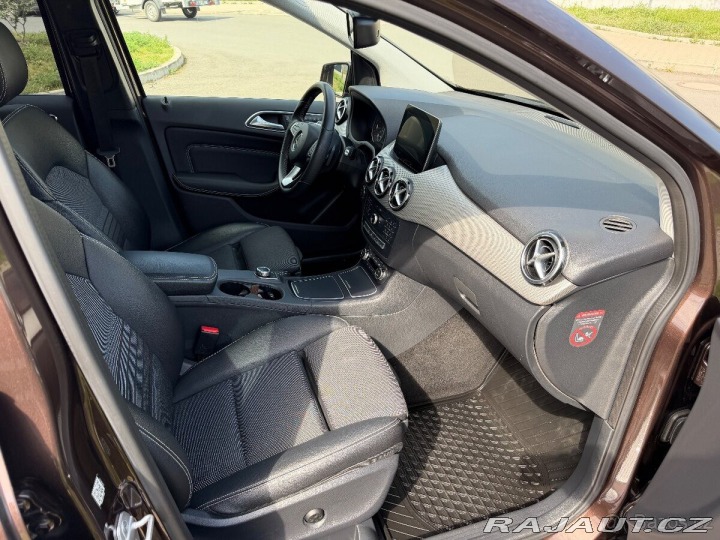 Mercedes-Benz B 2,2   220 d | 130 kW | 20 2016