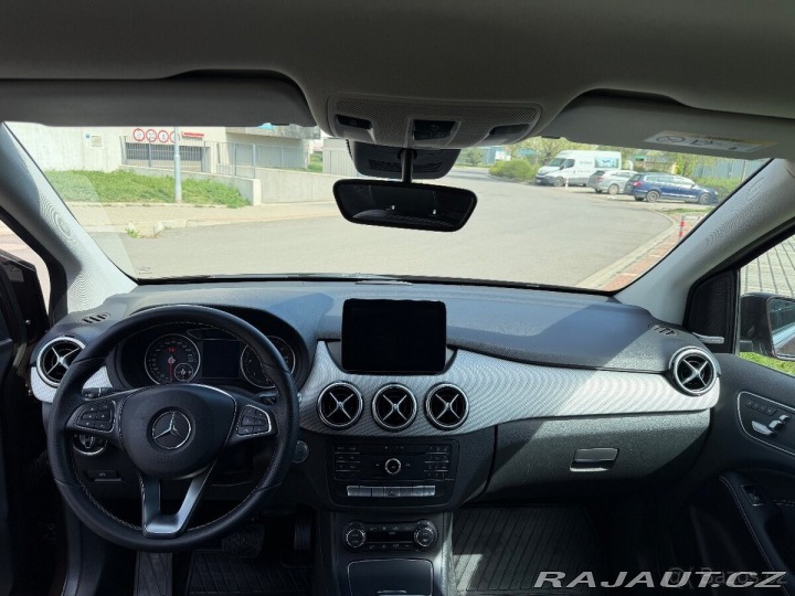 Mercedes-Benz B 2,2   220 d | 130 kW | 20 2016