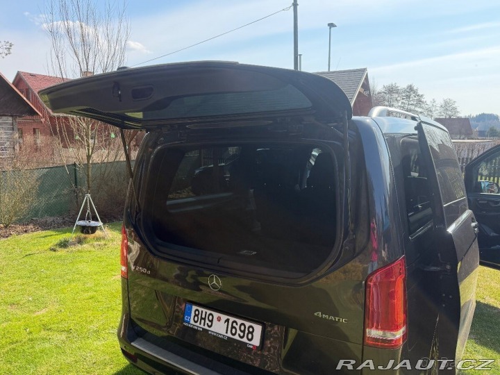 Mercedes-Benz V 2,0   250 4x4 2021 2021