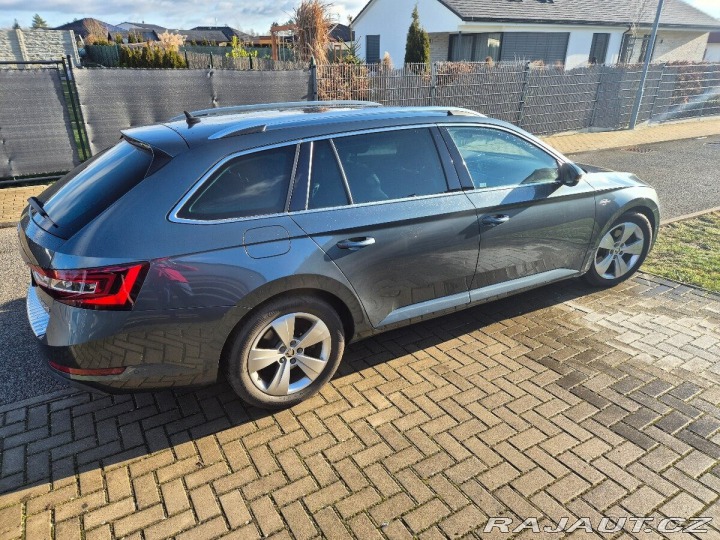 Škoda Superb 2,0   TDi 105 000 km r.v. 2019