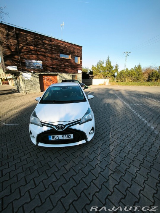 Toyota Yaris 1,3 1800