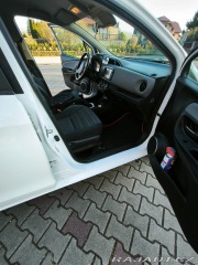 Toyota Yaris 1,3 1800