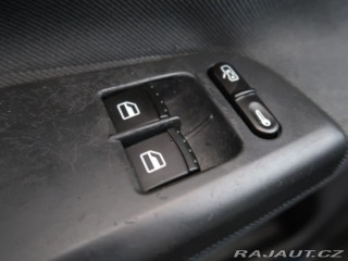 Škoda Octavia 1.6i,75kW,Manuál 2003