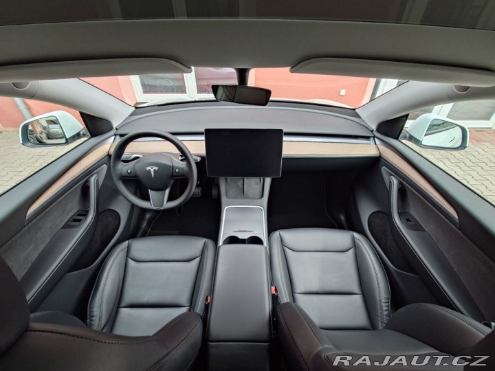 Tesla Model Y L.R. Dual Motor 378 REZER 2022