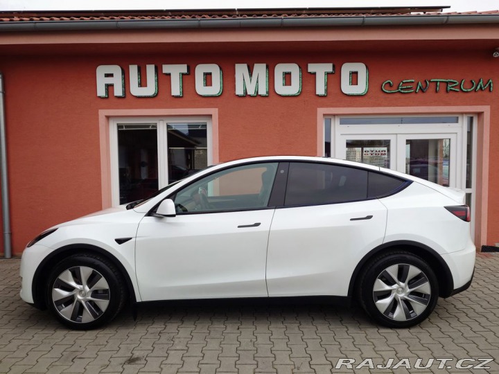 Tesla Model Y Long Range Dual Motor 378 2022