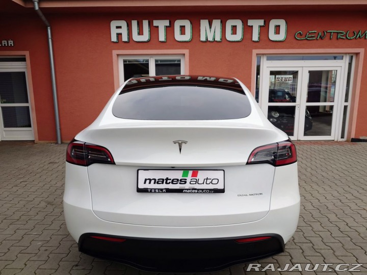 Tesla Model Y Long Range Dual Motor 378 2022