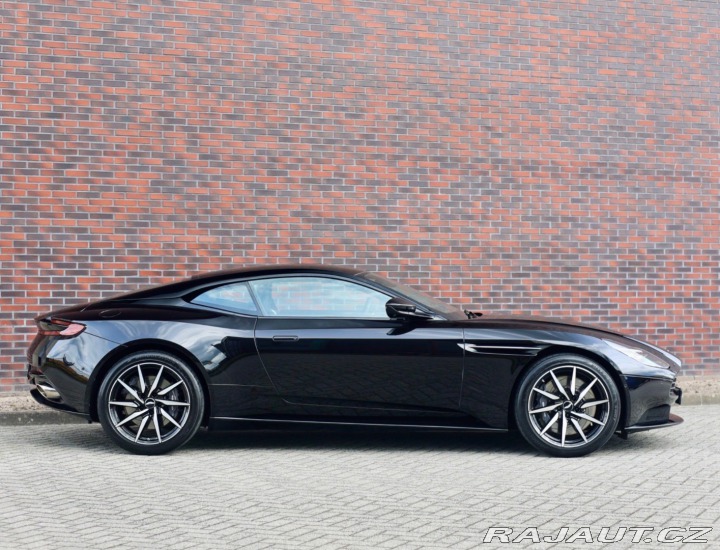 Aston Martin Ostatní modely DB  DB11 4.0 V8 375KW, 360ka 2020