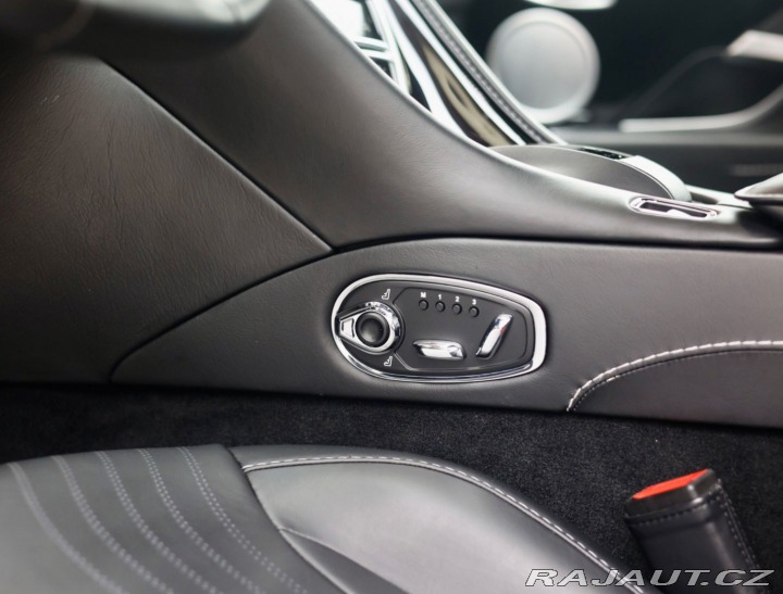 Aston Martin Ostatní modely DB  DB11 4.0 V8 375KW, 360ka 2020