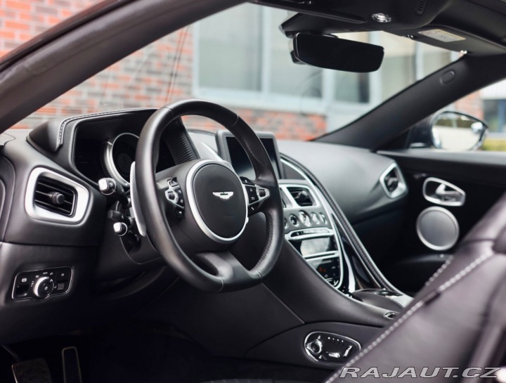Aston Martin Ostatní modely DB  DB11 4.0 V8 375KW, 360ka 2020
