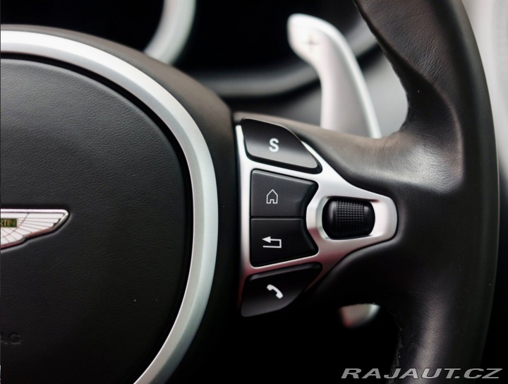 Aston Martin Ostatní modely DB  DB11 4.0 V8 375KW, 360ka 2020
