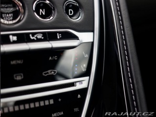 Aston Martin Ostatní modely DB  DB11 4.0 V8 375KW, 360ka 2020