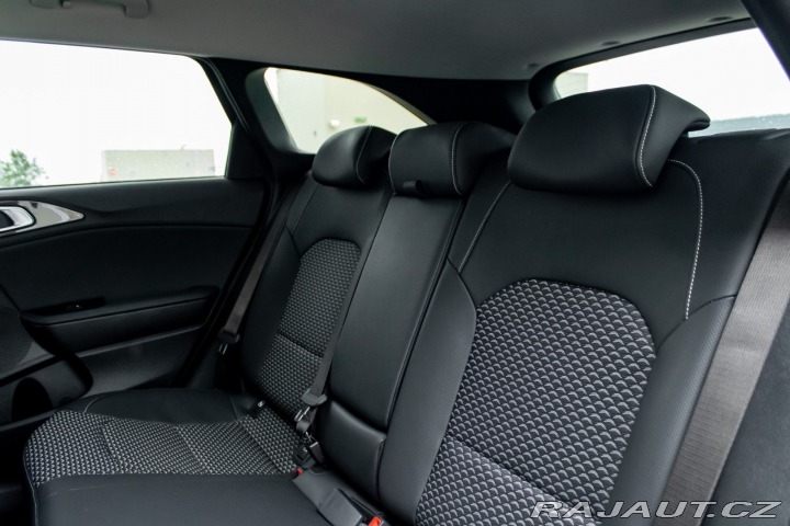 Kia Ostatní modely Ceed SW  Ceed SW 1.5 T-GDi/ GOLD 2025