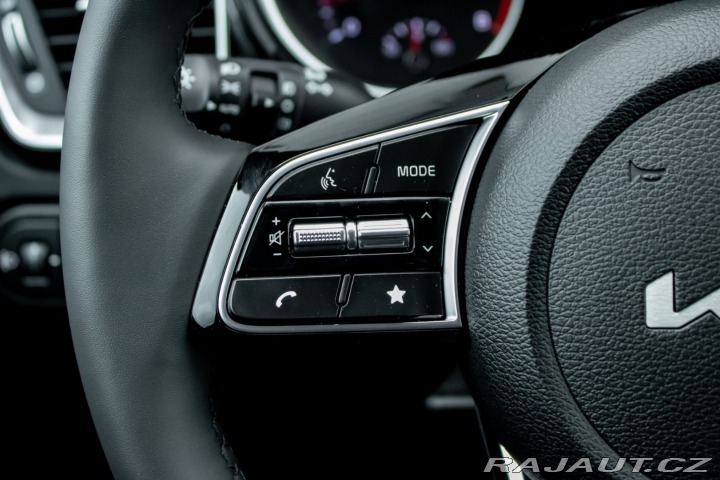 Kia Ostatní modely Ceed SW  Ceed SW 1.5 T-GDi/ GOLD 2025