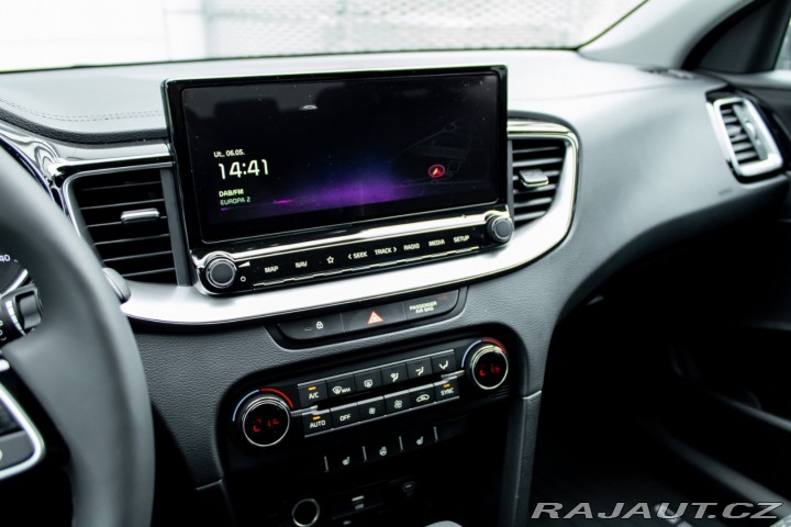 Kia Ostatní modely Ceed SW  Ceed SW 1.5 T-GDi/ GOLD 2025