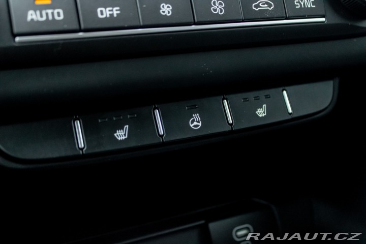 Kia Ostatní modely Ceed SW  Ceed SW 1.5 T-GDi/ GOLD 2025