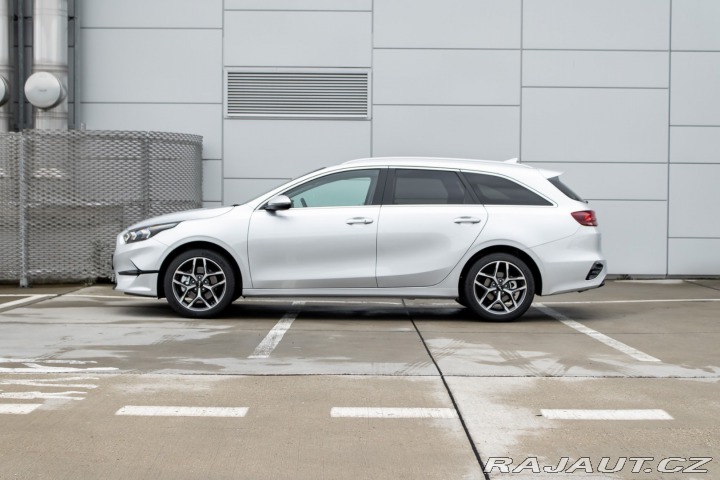 Kia Ostatní modely Ceed SW  Ceed SW 1.5 T-GDi/ GOLD 2025