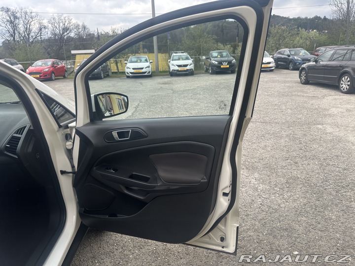 Ford Escort 1.0i 92kW/1MAJ/Park.senzo 2017