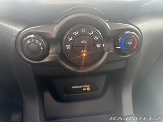 Ford Escort 1.0i 92kW/1MAJ/Park.senzo 2017