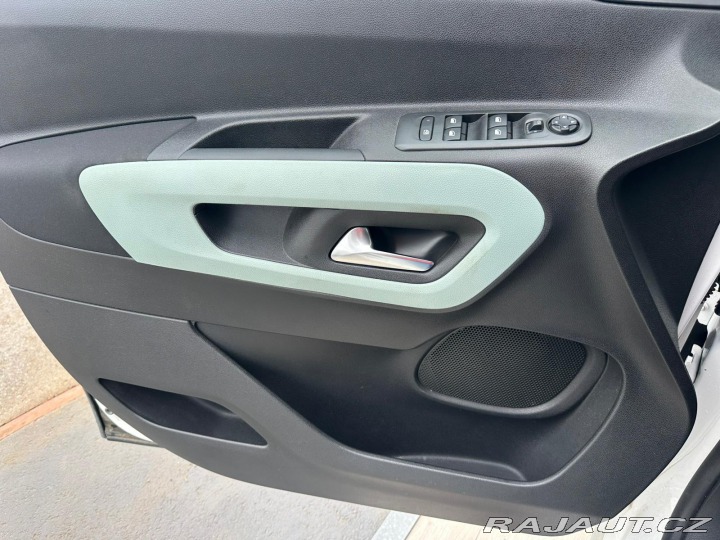 Citroën Berlingo 1.2i, 81KW, TEMPOMAT 2019