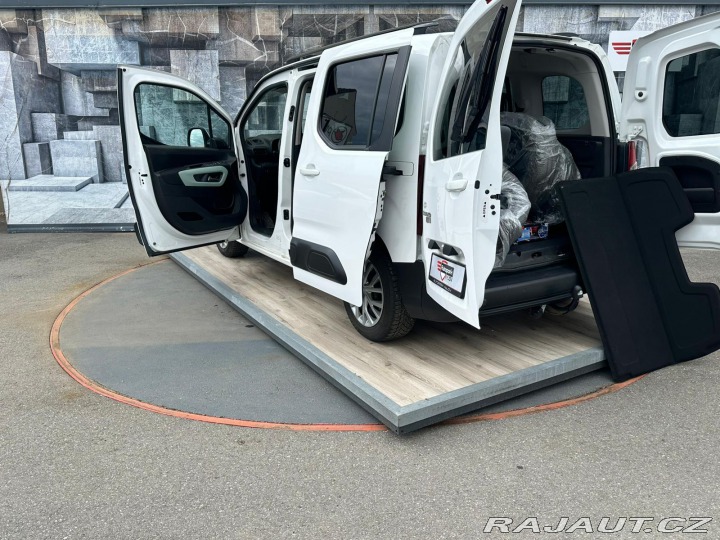 Citroën Berlingo 1.2i, 81KW, TEMPOMAT 2019