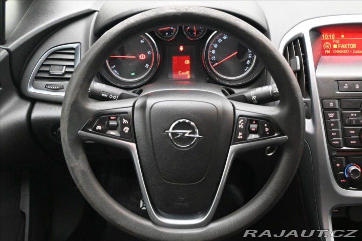 Opel Astra 1,7 CDTi 81kW Servisní kn 2013