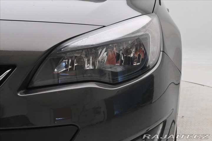 Opel Astra 1,7 CDTi 81kW Servisní kn 2013