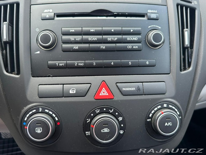 Kia Ceed 1.4i, 77KW 2008