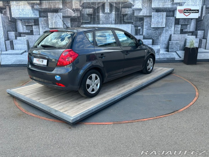 Kia Ceed 1.4i, 77KW 2008