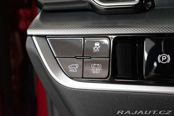 Kia Sportage 1.6T-GDi 4x4*GT-LINE*ZÁRU 2024