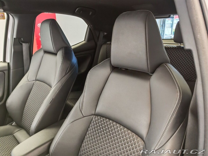 Toyota Yaris 1.5 Hybrid e-CVT Selectio 2023