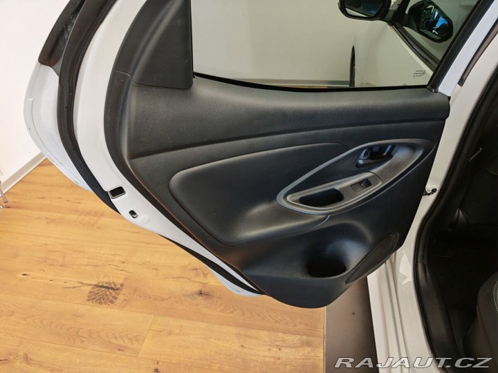 Toyota Yaris 1.5 Hybrid e-CVT Selectio 2023