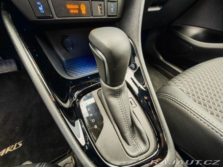 Toyota Yaris 1.5 Hybrid e-CVT Selectio 2023