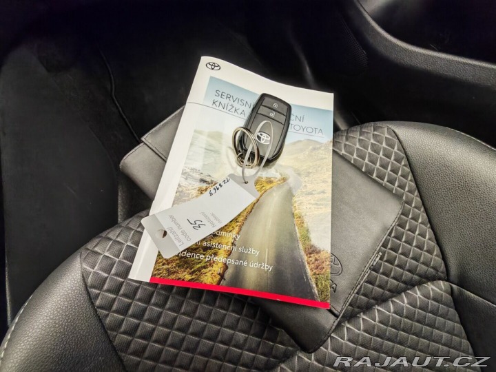 Toyota Yaris 1.5 Hybrid e-CVT Selectio 2023