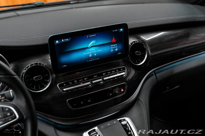 Mercedes-Benz V  2022