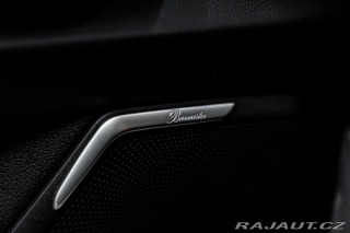 Mercedes-Benz V  2022