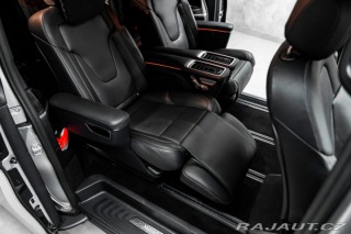 Mercedes-Benz V  2022