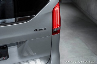 Mercedes-Benz V  2022