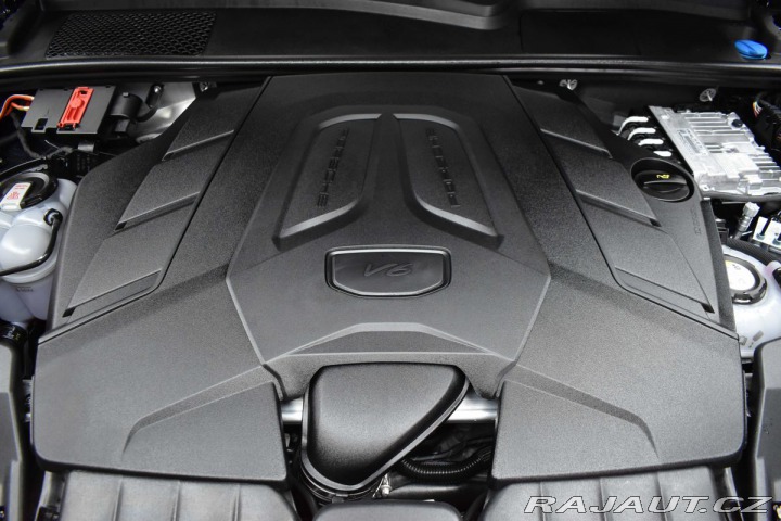 Porsche Cayenne 3.0 382kW*REZERVACE* 2025