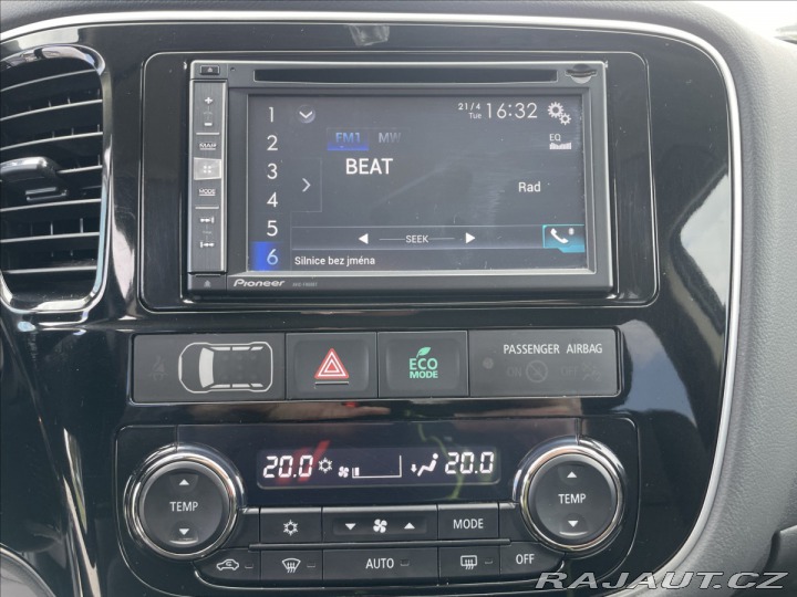 Mitsubishi Outlander 2,3 DI-D 110kW 4WD Tažné 2015