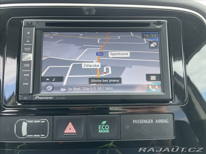 Mitsubishi Outlander 2,3 DI-D 110kW 4WD Tažné 2015