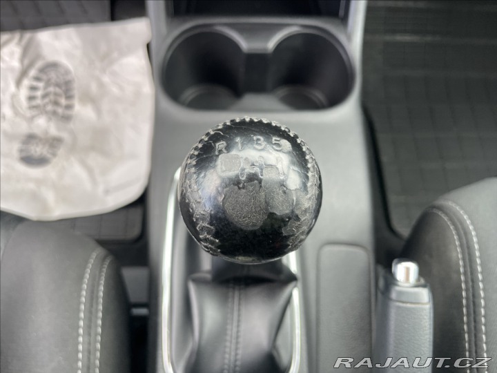 Mitsubishi Outlander 2,3 DI-D 110kW 4WD Tažné 2015