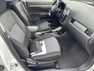 Mitsubishi Outlander 2,3 DI-D 110kW 4WD Tažné 2015