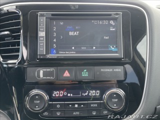 Mitsubishi Outlander 2,3 DI-D 110kW 4WD Tažné 2015