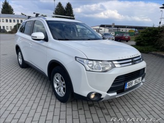 Mitsubishi Outlander 2,3 DI-D 110kW 4WD Tažné 2015