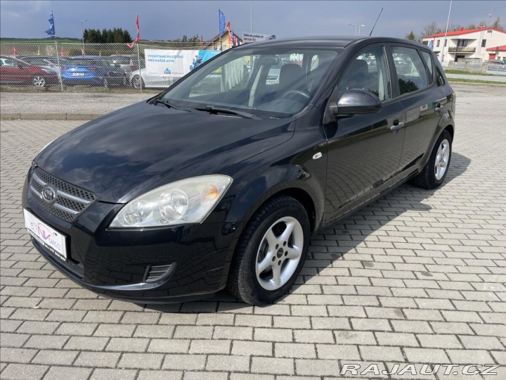 Kia Ceed 1,4 CVVT 80kW Tažné, po S 2007