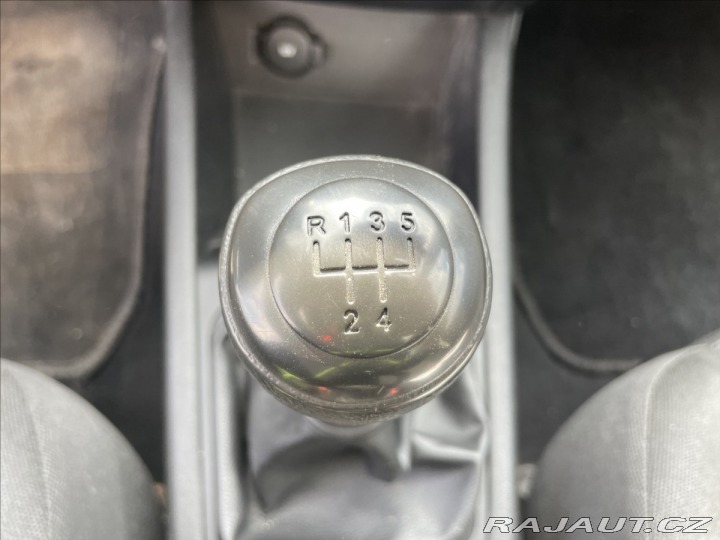 Kia Ceed 1,4 CVVT 80kW Tažné, po S 2007