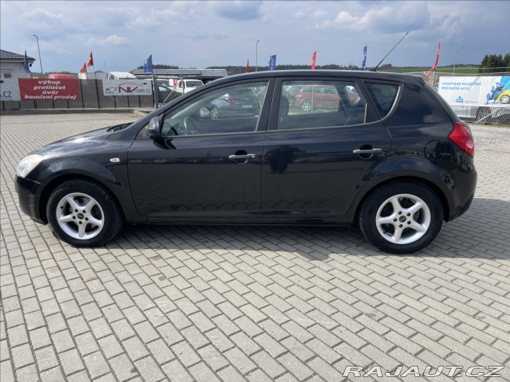 Kia Ceed 1,4 CVVT 80kW Tažné, po S 2007